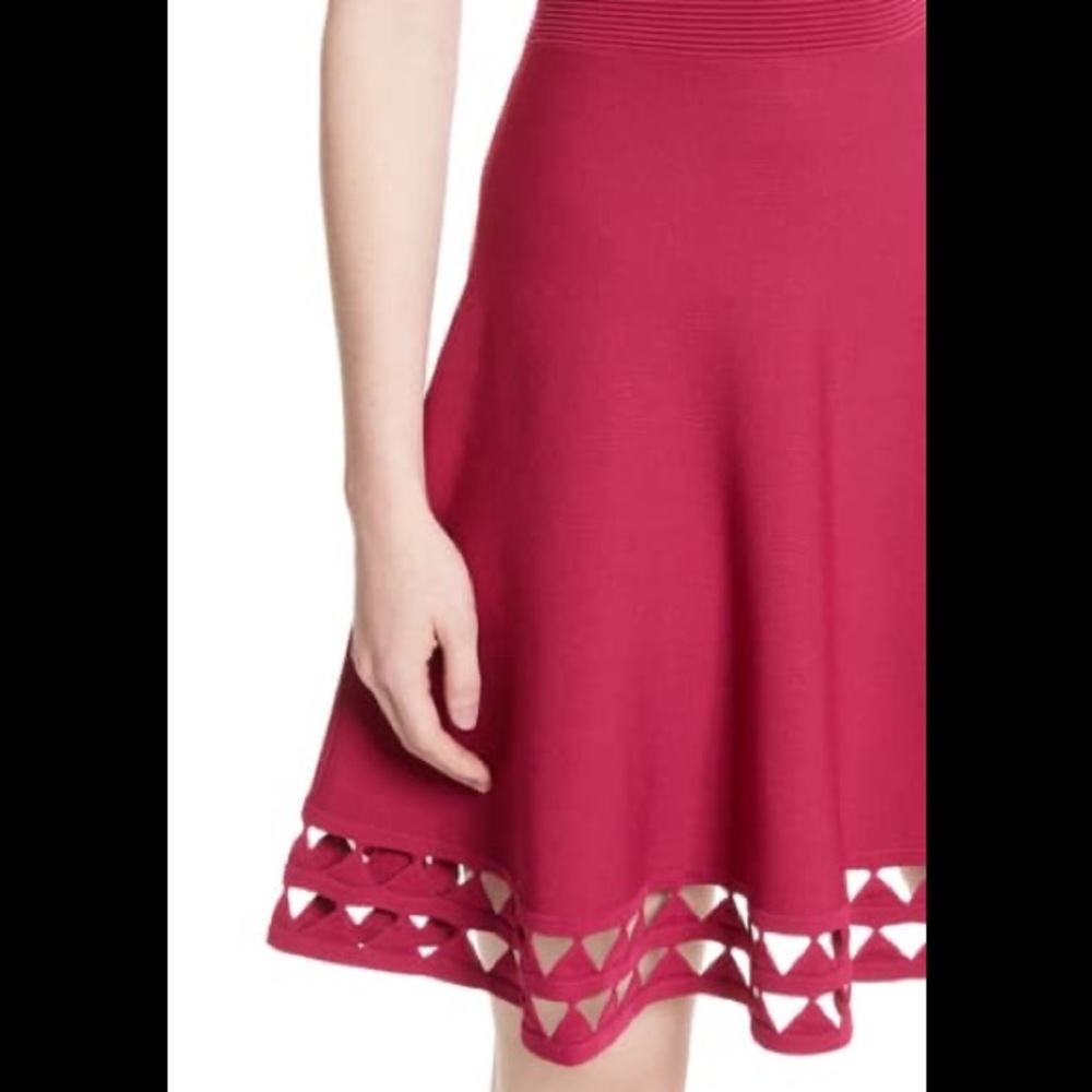 Super cute fit and flare dress - Picture 4 of 8